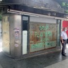 Quiosco de Alberto el argentino, en la puerta de Carrefour del Paseo.