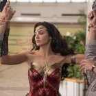 Gal Gadot, como la superheroína de DC Comics en \'Wonder Woman 1984\'.