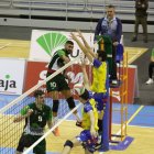 Una jugada del partido.