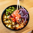 Poke, plato estrella de Wakea.