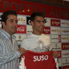 Alberto Benito presentaba a Suso un 15 de julio del 2013.