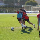 Manu Morlanes en el entrenamiento del Almería en el Anexo.