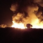 Las llamas calcinaron decenas de chabolas.