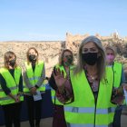 La consejera de Cultura, acompañada por representantes de la Junta y el Ayuntamiento, esta mañana durante la visita a las obras.
