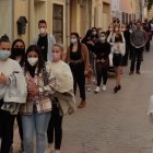 Colas a las puertas de San Ildefonso.