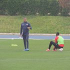 José Gomes y Umar Sadiq hablando en la sesión de este jueves.