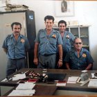 Juan Merlos, José, Juan Antonio Marín Rubio y Manuel Pérez, en la oficina  de Correos de Carboneras hace más de 30 años.