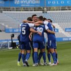 Los jugadores del Sabadell celebrando una victoria decisiva.