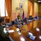 El alcalde de Almería, en la reunión de esta tarde en el Parlamento.