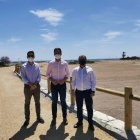 Luis Dacal, técnico de codeur, Alfonso García, concejal de Infraestructuras, y Jerónimo Parra de Grupo Parra.