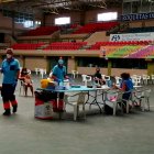 La vacunación masiva del viernes se realizará en Roquetas de Mar.