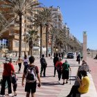 Almería ve peligrar el verano con la incidencia al alza.