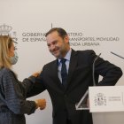 La ministra Raquel Sánchez y su antecesor, José Luis Ábalos.