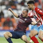 El Lugo enseña las artes de la categoría al Huesca.