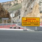 Cartel en uno de los anteriores cortes de carretera de El Cañarete