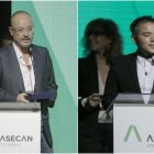 Manuel Martin Cuenca e Ian de la Rosa, tras recoger sus galardones: Foto: Asecan / Lamadrid.