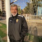 Óscar Fernández con LA VOZ y Cadena SER en el campo de la Vega de Acá.