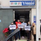 Parte de un cuarto premio ha tocado en Carboneras.