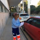 Colas en la Bola Azul para hacerse una prueba PCR.