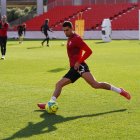 El futbolista gallego es uno de los intocables en la pizarra de Rubi.