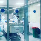 Zona de cuidados críticos en un hospital.