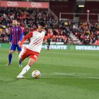 Robertone en acción.