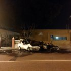 Imagen de los vehículos calcinados.