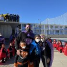 La pequeña Rocío junto a su familia.