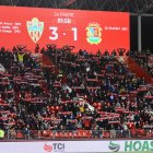 Marcador y ambiente espectaculares en la noche del viernes.