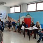 Se crea una mesa única con  los trabajadores que ayudan a las personas sin hogar.