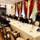 Reunión entre las delegaciones de Ucrania y Rusia en Bielorrusia. Foto: TWITTER / @BELARUSMFA