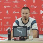 Rodrigo Ely, en su presentación como nuevo futbolista del Almería.