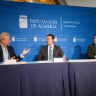 Desde la izquierda, Manuel Campo Vidal, Javier A. García y Fernando Giménez.