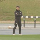 Rubi pendiente del trabajo en el entrenamiento.