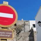Uno de las nuevas señales, colocada hace pocos días.