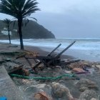 Foto de los daños ocasionados en la playa Lancón de Carboneras.