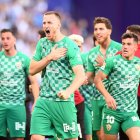 Rodrigo Ely celebrando el empate frente al Real Valladolid.