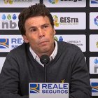 El técnico del Almería en la sala de prensa de El Plantío.