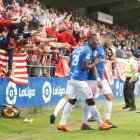 La afición cantando el gol de Fidel que salvaba al Almería.