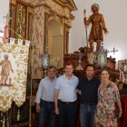 El vicepresidente de Diputación, Ángel Escobar, el párroco, Mariano Delgado, el alcalde, Francisco Góngora, y la edil, Julia Ibáñez.