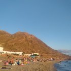 Las playas de Almería, uno de los atractivos para los visitantes y para que los almerienses se queden.