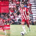 El extremo deja el Almería después de su llegada en verano de 2019.