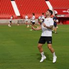 Adri Embarba en el entrenamiento del Mediterráneo.