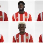 Los seis futbolistas del Almería que se marchan con sus selecciones.