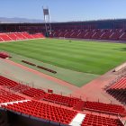 El césped del Estadio de los Juegos Mediterráneos está espectacular.