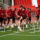 El Almería ha entrenado este martes a puerta cerrada en el Estadio de los Juegos Mediterráneos.