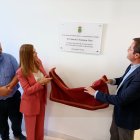 Francisco Góngora y Delia Mira en la inauguración del edificio de Servicios Sociales.
