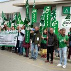 Afiliados a la CSIF en la concentración de ayer en Campohermoso.