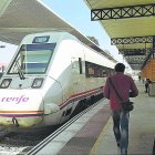 Tren en la Estación de Almería.