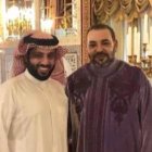 La foto que publicó Turki Al-Sheikh con el rey de Marruecos, Mohamed VI.